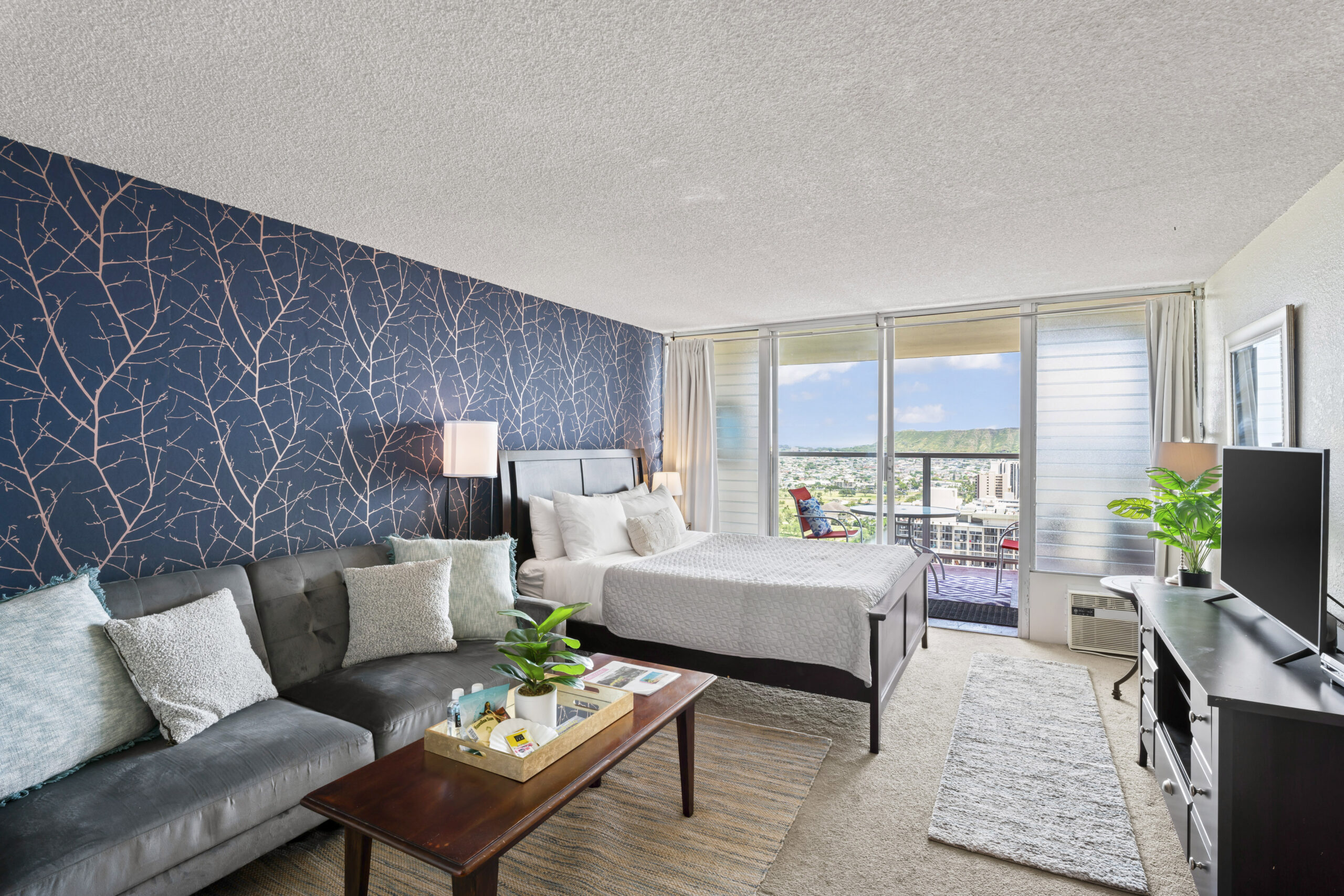 Hommati.com-HI-04-13-2023-4